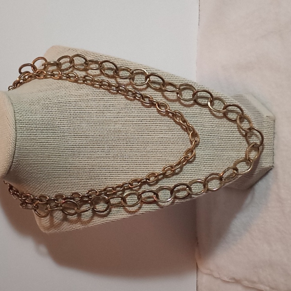 Premier designs gold toned chain necklace